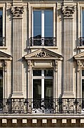 Window of a 19th century building, 8 avenue de l'Opéra