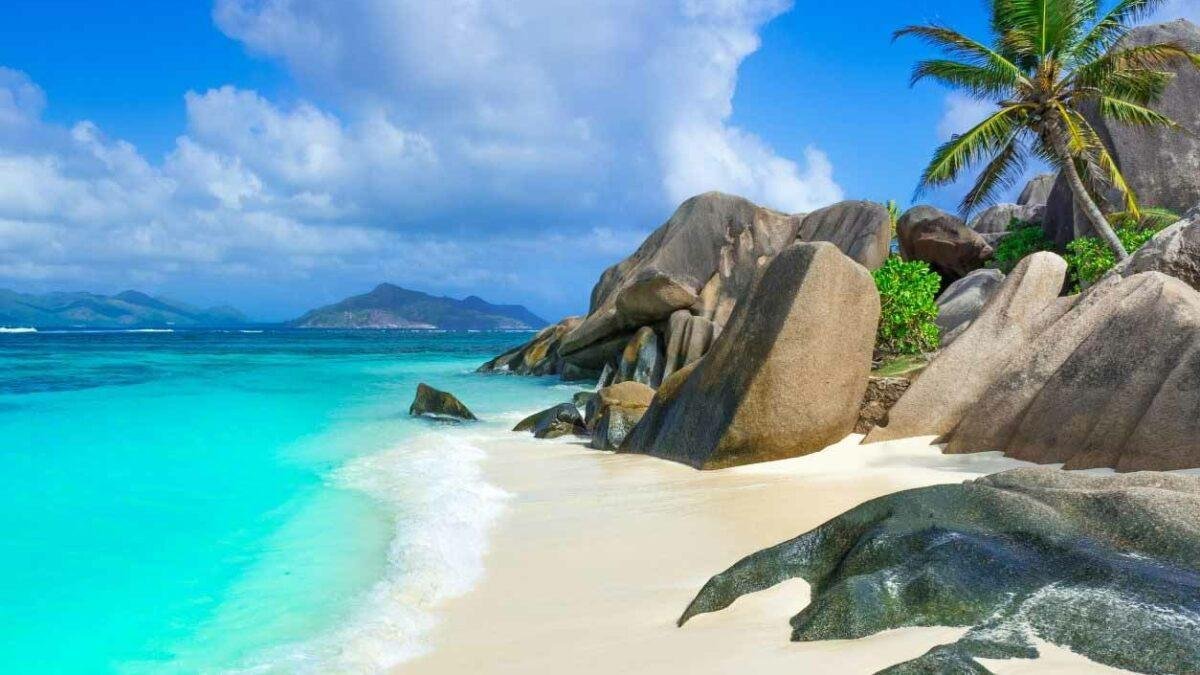 top Beaches for Relaxation in Puerto Vallarta