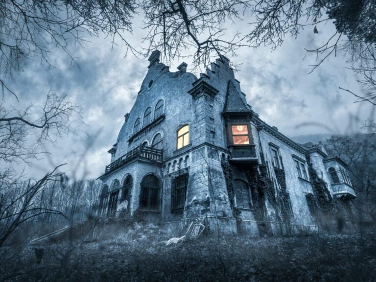 Haunted Places in Utah to Visit – Spooky Sites for Thrills