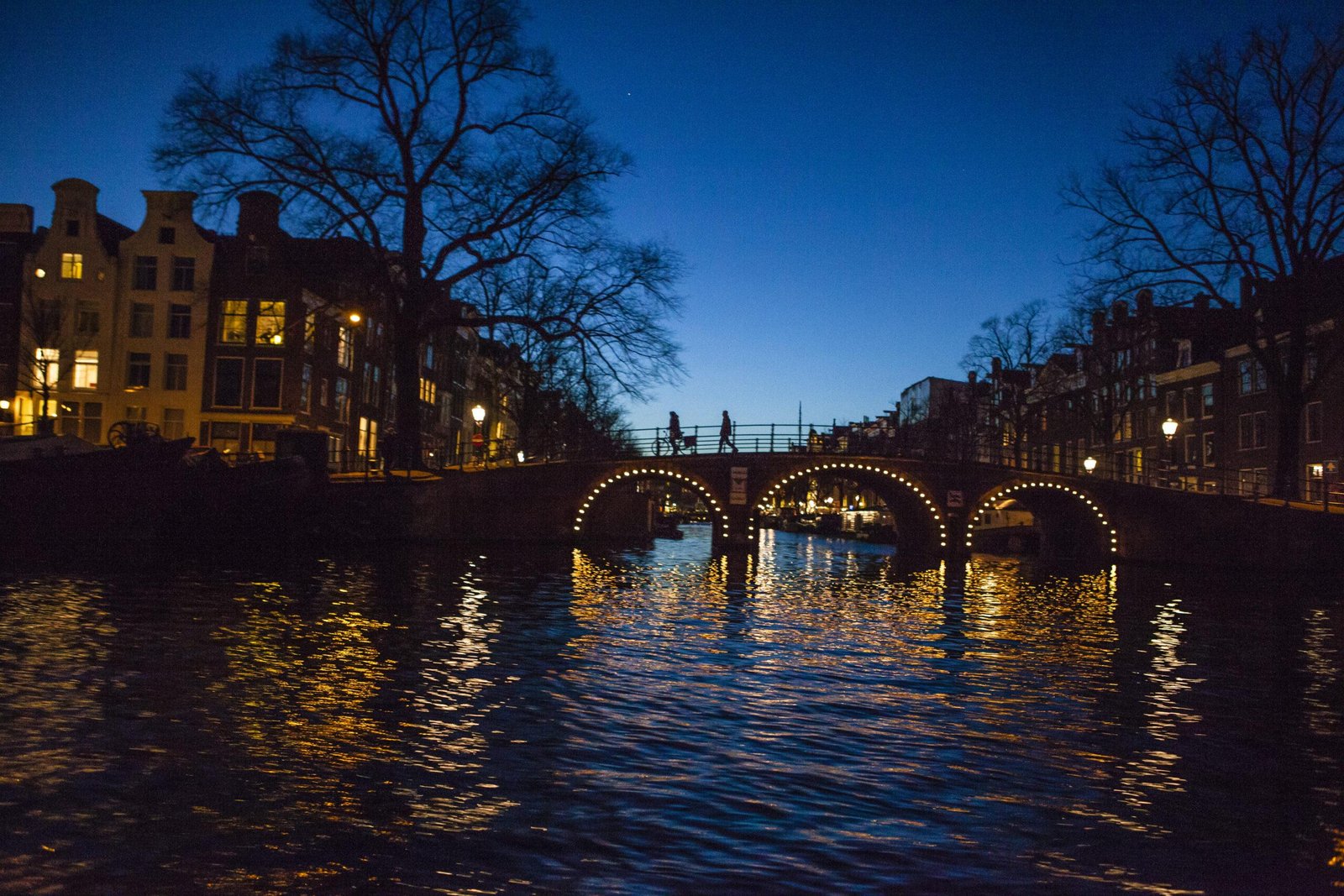Best Places to Visit in Amsterdam at Night – Unforgettable Experiences
