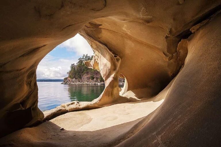 Unique Places to Visit in BC – Hidden Gems