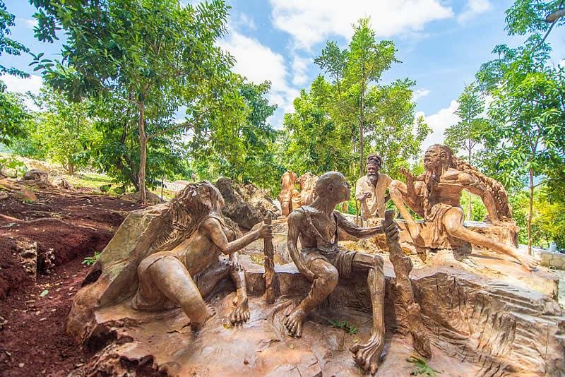 Top Attractions in Negril for Beach Lovers
