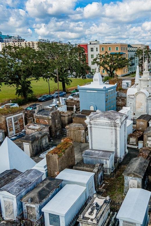 Top Historical Cemetery in‍ new Orleans: St. louis‌ Cemetery No. 1
