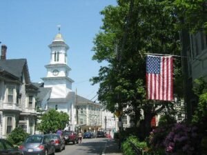 Charming New England Towns to Explore This Winter Season