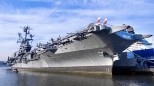 Optimal Visit Duration at Intrepid Museum – Insider Tips