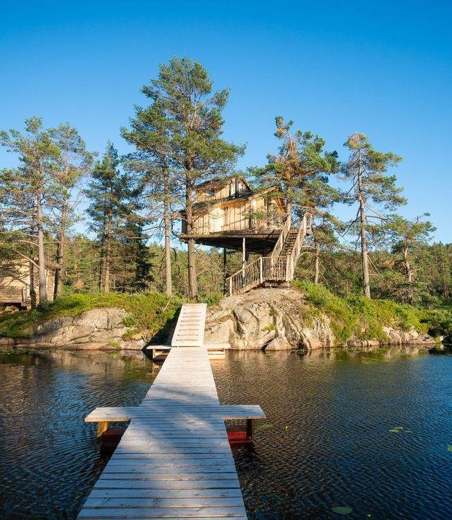 Quirky Places to Visit in the UK – Must-See Locations