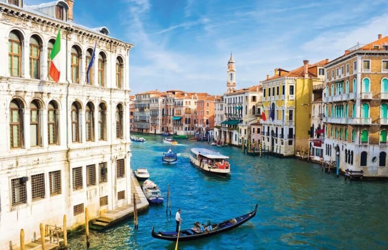 Is venice good to visit – a charming destination