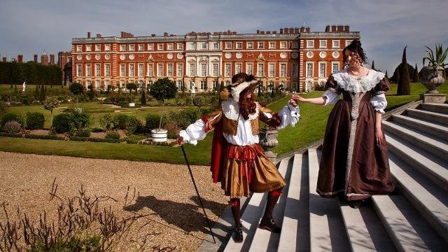 - Immerse ‌yourself in ​History at Hampton Court Palace