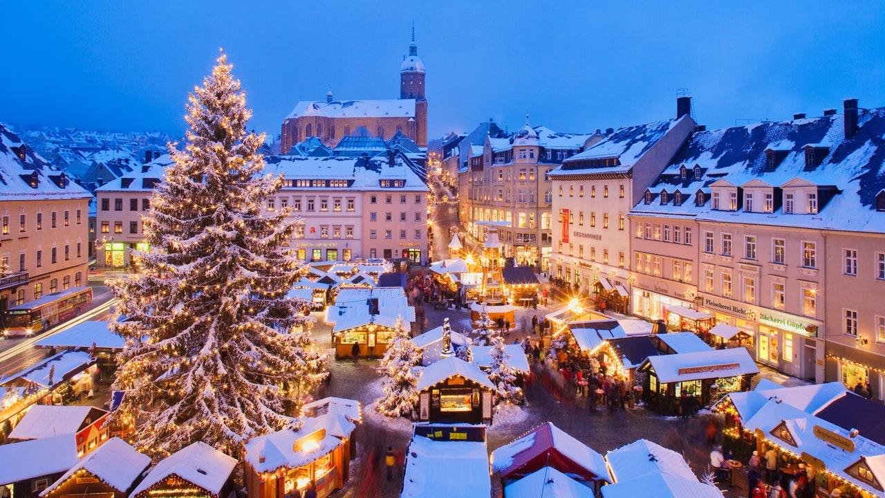 Enchanting Winter Markets and Festive Atmospheres in Italys Hidden Gems