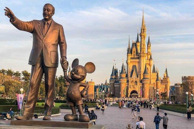 Best Day to Visit Tokyo Disneyland – Insider Tips
