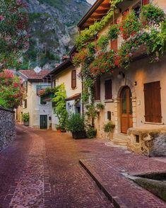 Charming places to explore in France during November’s embrace