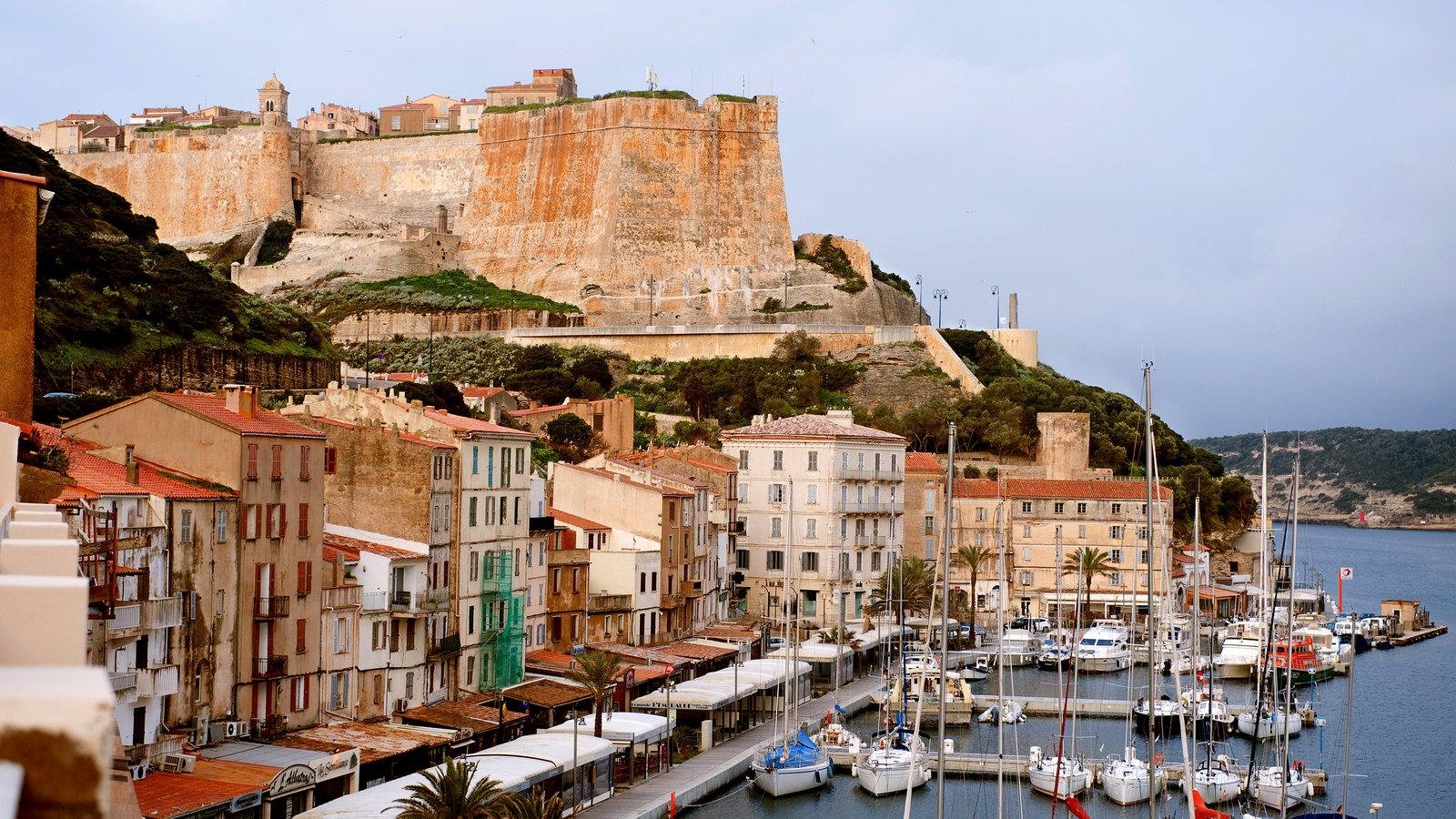 The best time to visit Corsica, France for your perfect escape