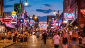 Memphis vs Nashville: A compassionate guide to your visit