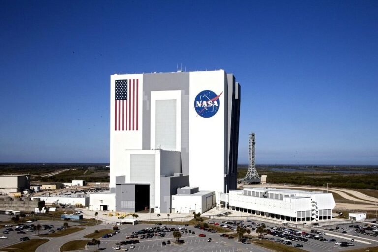 How long does it take to visit NASA in Houston? – A Guide