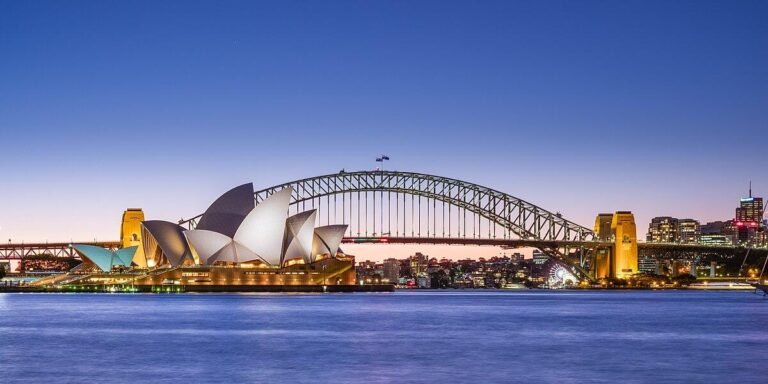 Sydney or brisbane to visit – best choice
