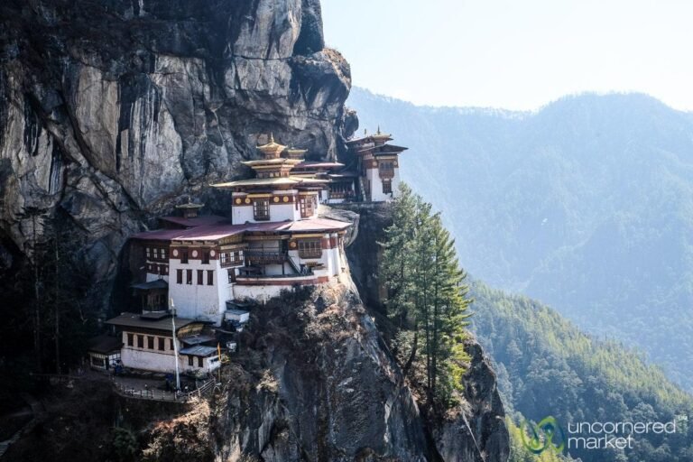 Finding the best season to visit Bhutan for your dream trip