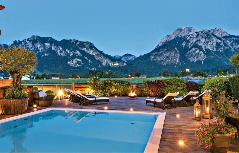 Best Romantic Places to Visit in August – Dreamy Getaways