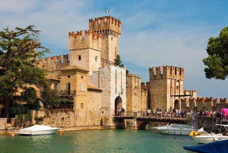 Must-See Attractions: Uncovering the‍ Hidden Gems of Lake Garda
