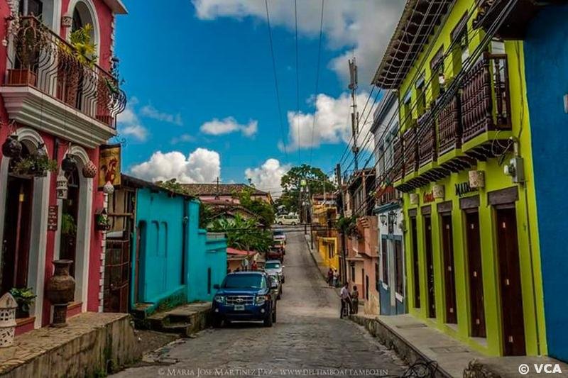 Experience the Breathtaking Natural Wonders and Diverse Ecosystems of Honduras