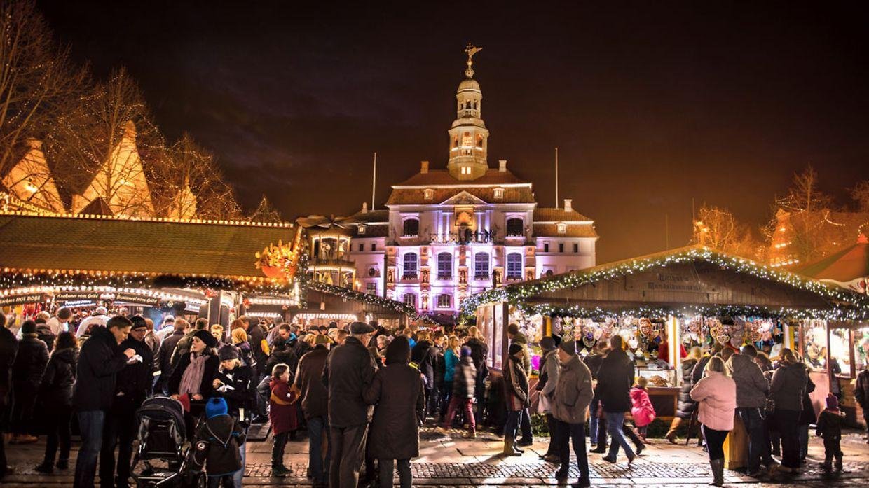 Must-Visit Christmas Markets in Amsterdam