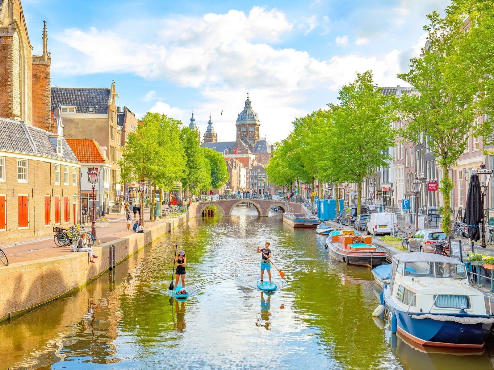 Comparing ⁢Cultural‍ Attractions: Exploring Amsterdam vs London