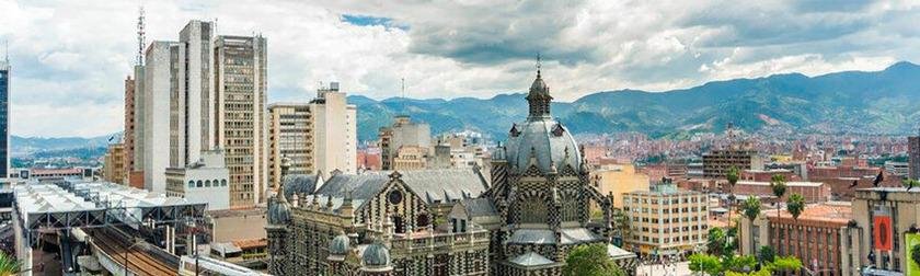 Discover the charm of Medellín