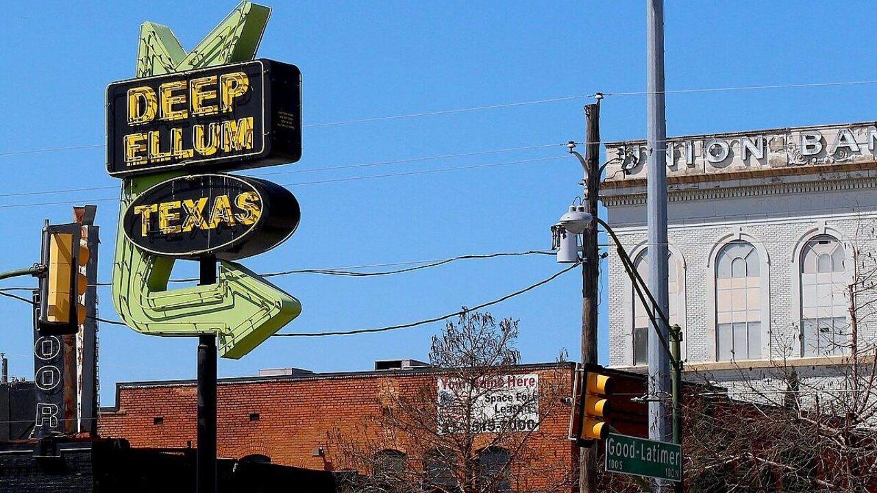 - Discover the Vibrant Nightlife of‌ deep Ellum