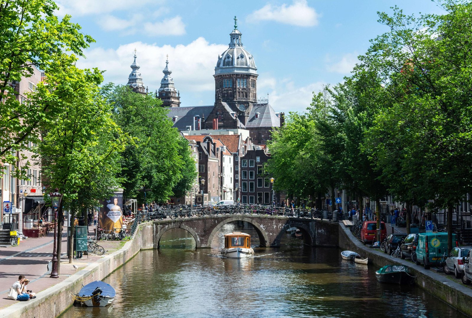 Uncover‍ the Charming Canal Districts