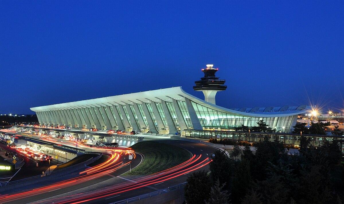 Dulles International ⁤Airport: Offering ‌Convenient Access to the ⁢Capital City