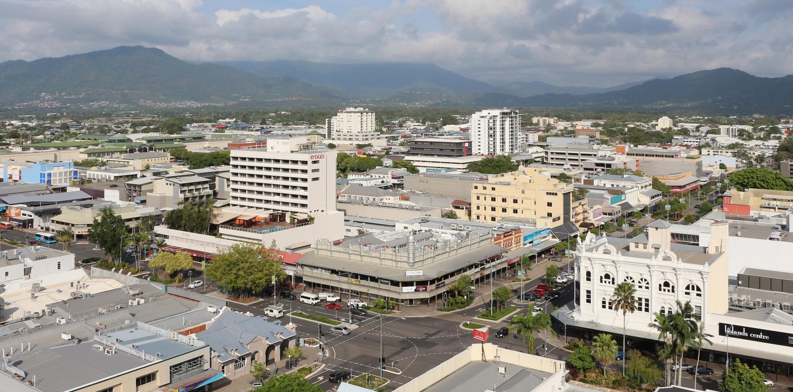 The worst time to visit Cairns – Helpful Insights