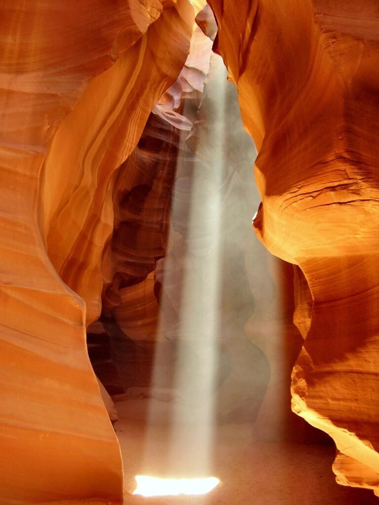 Visiting Antelope Canyon Without a Guide – Your Ultimate Guide