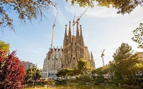 The Best Season to Visit Barcelona – A Memorable Experience