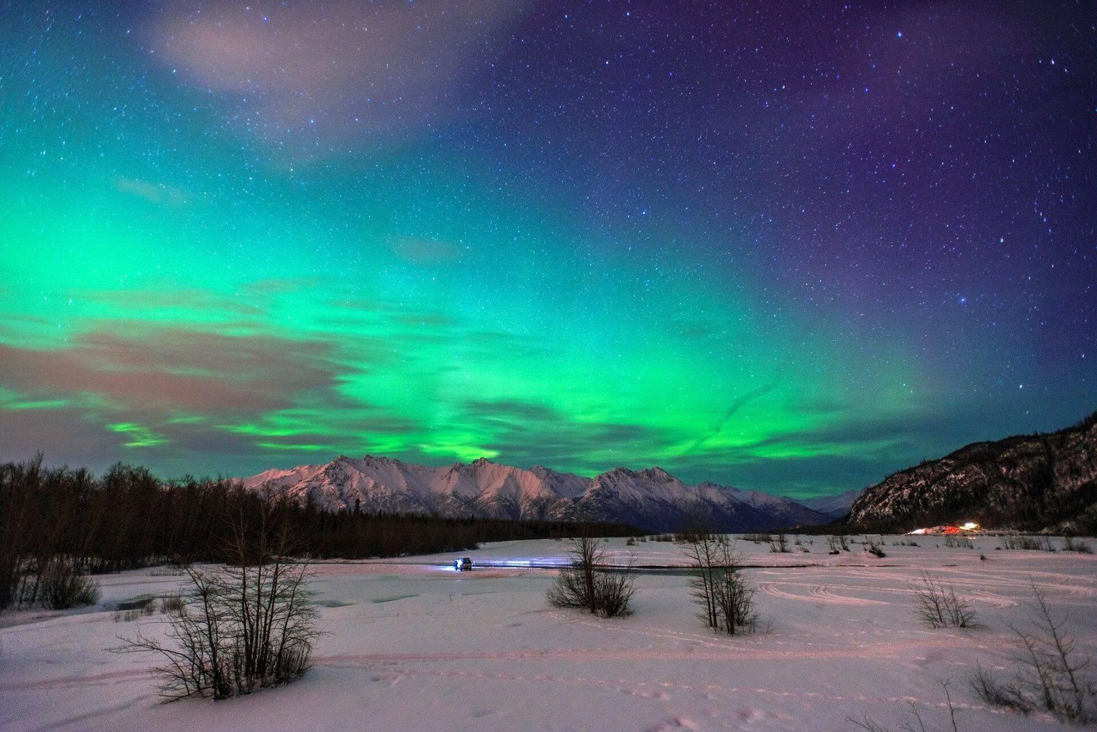 Best Places to Visit in Alaska in December – A Winter Guide