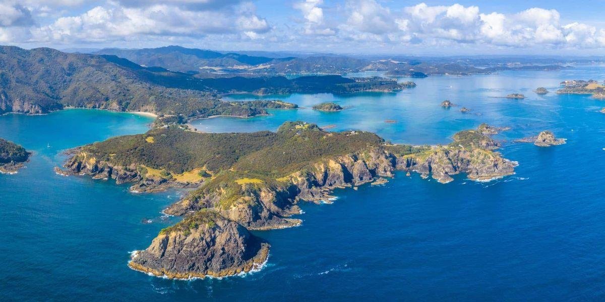 Choosing the Best New Zealand Island to Visit – A Guide