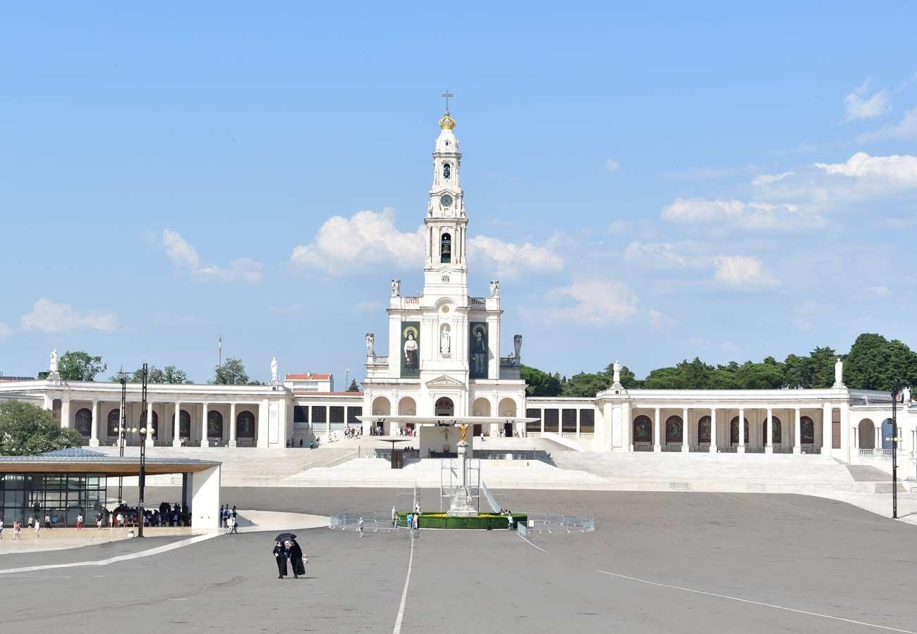 The Best Time to Visit Fatima, Portugal – A Helpful Guide