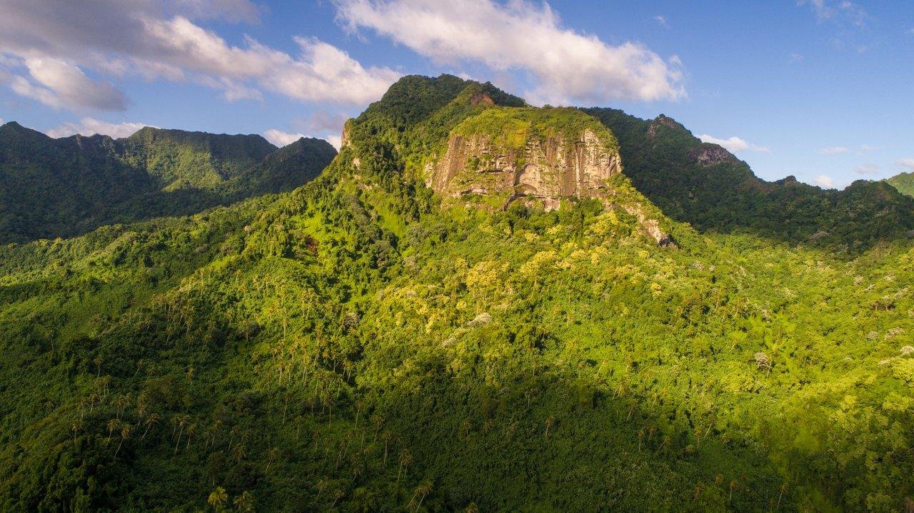 Hike in Avarua – A Journey Through Nature’s Beauty