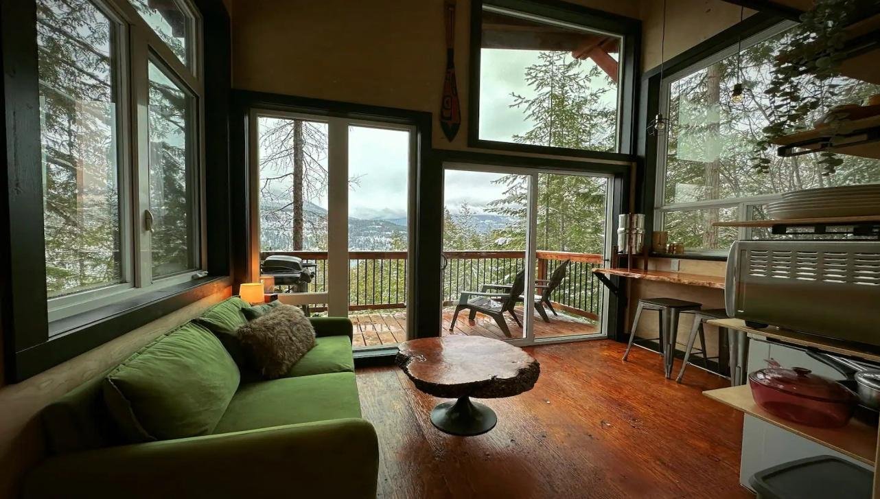 Discovering‍ Cozy Accommodations⁤ in⁤ Blowing ‍Point for Every Budget