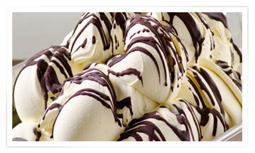 Exploring traditional Flavors at Iconic Local Eateries