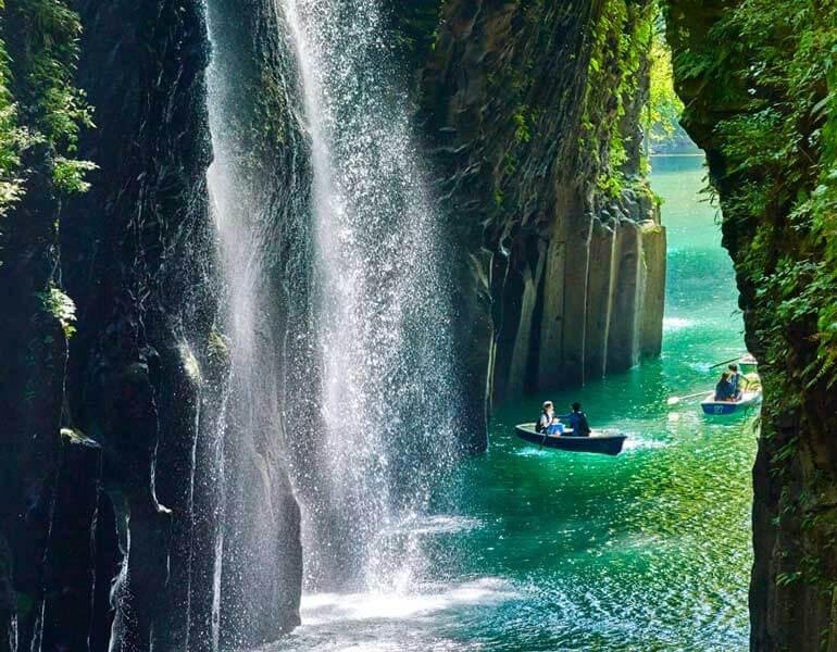 Explore Off-the-Beaten-Path Locations for Unique Experiences