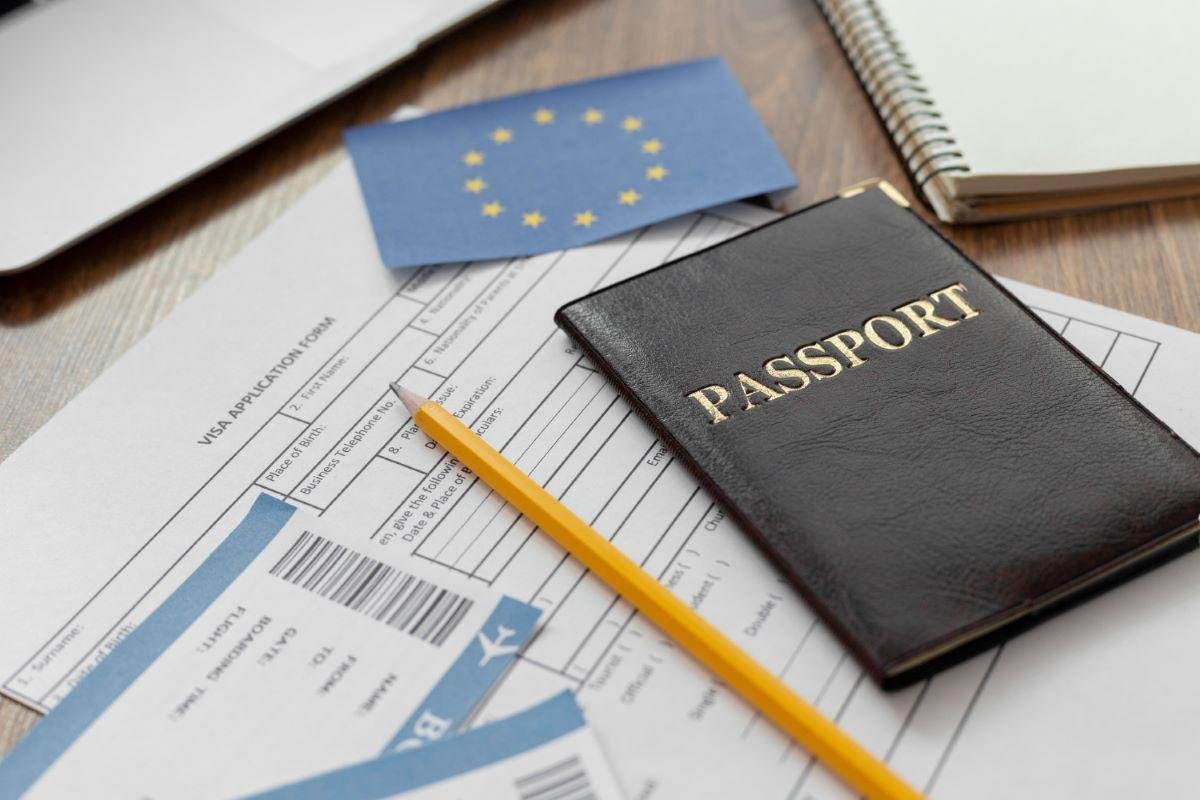 Understanding⁤ Visa Options and Requirements for Your Relatives