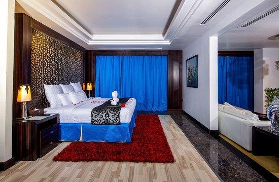 Finding the Perfect accommodation in Sitra‌ for a Relaxing Getaway